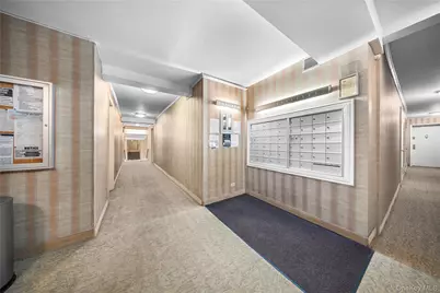 22424 Union Turnpike #1H, Oakland Gardens, NY 11364 - Photo 23