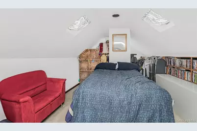 166 Lockwood Avenue, Yonkers, NY 10701 - Photo 17