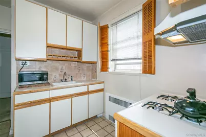 77-15 113 Street #6L, Forest Hills, NY 11375 - Photo 17