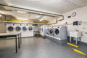 77-15 113 St, Forest Hills, NY 11375 - Photo 23