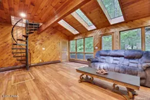 20 Chuck Foster Dr, Hawley, PA 18428 - Photo 21