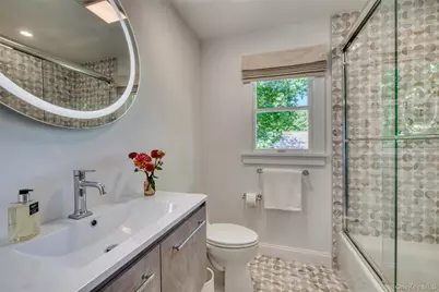 980 Manhanset Avenue, Greenport, NY 11944 - Photo 27