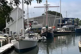 980 Manhanset Ave, Greenport, NY 11944 - Photo 25