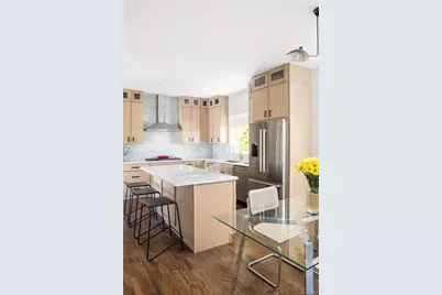 980 Manhanset Avenue, Greenport, NY 11944 - Photo 13