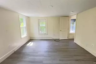 8 Marie Rd, Highland, NY 12528 - Photo 7