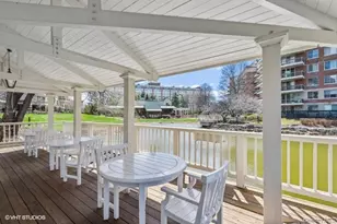 100 Hilton Ave, Garden City, NY 11530 - Photo 29