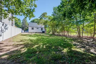 62 Judith Dr, Coram, NY 11727 - Photo 17