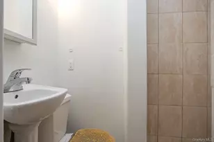 299 Sickles Ave, New Rochelle, NY 10801 - Photo 19