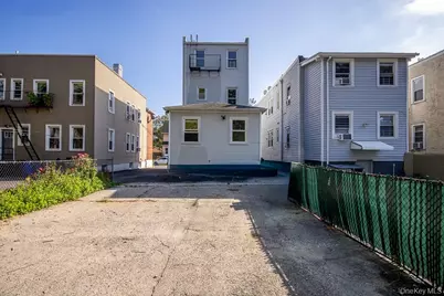 299 Sickles Avenue, New Rochelle, NY 10801 - Photo 9