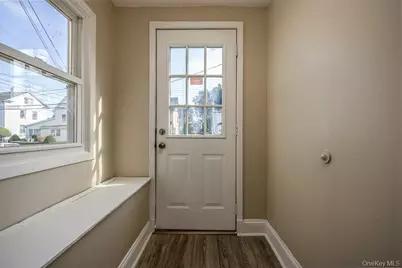 299 Sickles Avenue, New Rochelle, NY 10801 - Photo 13