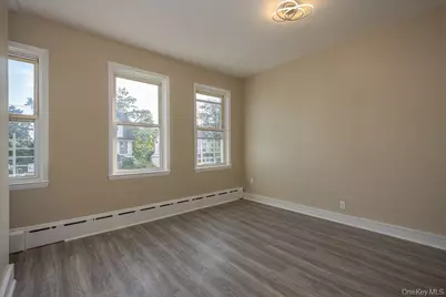 299 Sickles Avenue, New Rochelle, NY 10801 - Photo 25