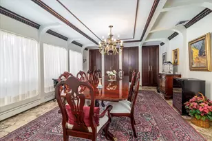 25 Atkinson Rd, Rockville Centre, NY 11570 - Photo 11