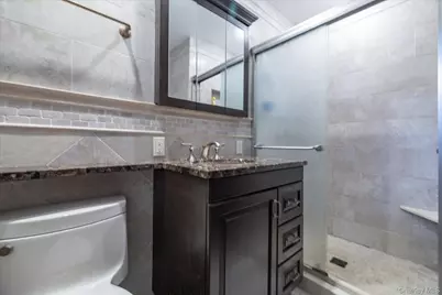 25 Atkinson Road, Rockville Centre, NY 11570 - Photo 27