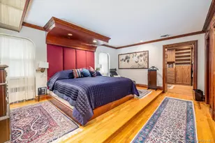 25 Atkinson Rd, Rockville Centre, NY 11570 - Photo 23