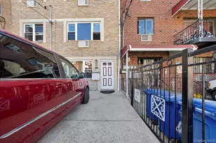 850 E 214th St, Bronx, NY 10467 - Photo 33