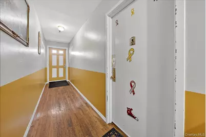 850 E 214th Street, Bronx, NY 10467 - Photo 23