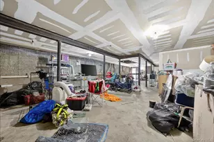 850 E 214th St, Bronx, NY 10467 - Photo 31