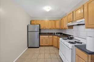 850 E 214th St, Bronx, NY 10467 - Photo 11