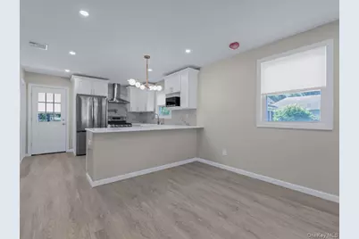 36 S 5th Avenue, Brentwood, NY 11717 - Photo 5