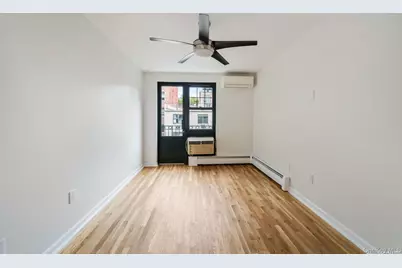 383 E 10th Street #D4, New York, NY 10009 - Photo 15