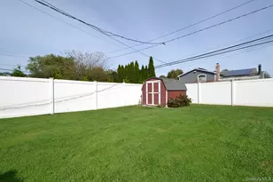 11 Barkley Ln, Nesconset, NY 11767 - Photo 27