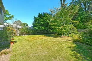 812 3rd St, East Northport, NY 11731 - Photo 17