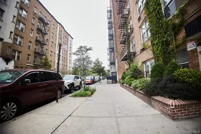 3111 Brighton 2nd Street #1B, Brooklyn, NY 11235 - Photo 19