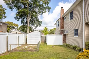 46 Arpage Dr, Shirley, NY 11967 - Photo 5