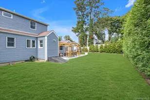 26 Irving Johnson St, East Northport, NY 11731 - Photo 21