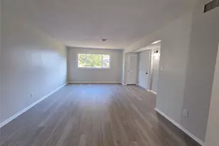 1506 Cortland Dr, Newburgh, NY 12550 - Photo 5