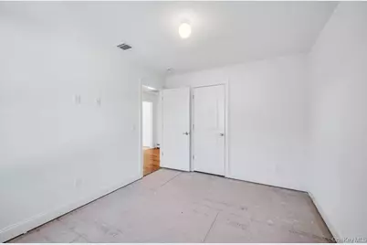 33 Rosemont Avenue, Farmingville, NY 11738 - Photo 29