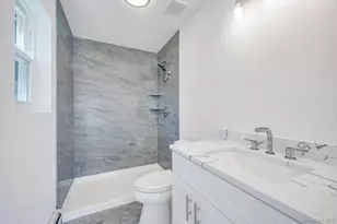 33 Rosemont Ave, Farmingville, NY 11738 - Photo 25