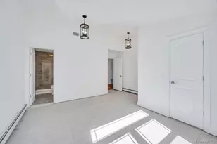 33 Rosemont Ave, Farmingville, NY 11738 - Photo 23