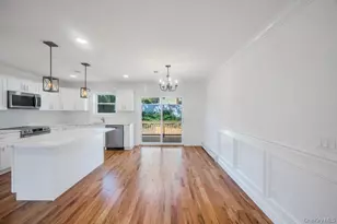 33 Rosemont Ave, Farmingville, NY 11738 - Photo 13