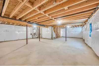 33 Rosemont Avenue, Farmingville, NY 11738 - Photo 37