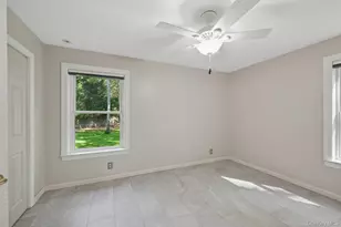 70 Straight Path, Southampton, NY 11968 - Photo 15