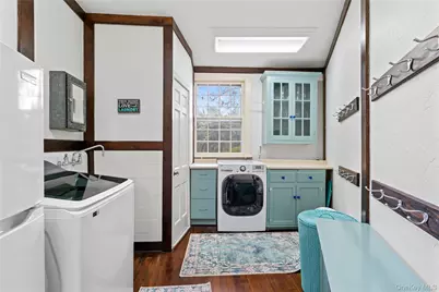 88 Wheatley Road, Old Westbury, NY 11568 - Photo 21