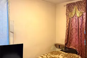 150 West End Ave, Brooklyn, NY 11235 - Photo 9