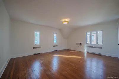 99 Durland Road, Lynbrook, NY 11563 - Photo 11