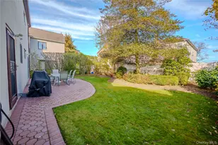 99 Durland Rd, Lynbrook, NY 11563 - Photo 19