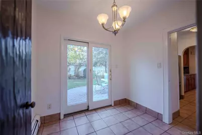 99 Durland Road, Lynbrook, NY 11563 - Photo 9