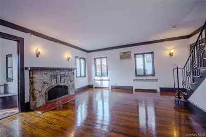 99 Durland Road, Lynbrook, NY 11563 - Photo 5