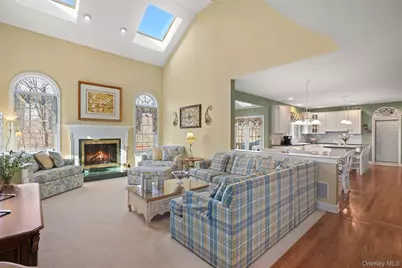 13 Hyatt Lane, Somers, NY 10589 - Photo 9