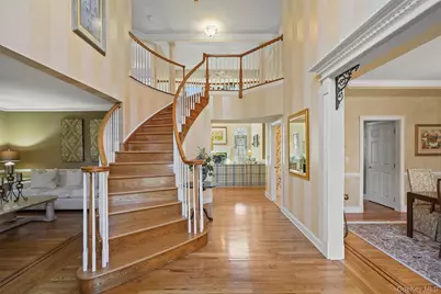 13 Hyatt Lane, Somers, NY 10589 - Photo 3