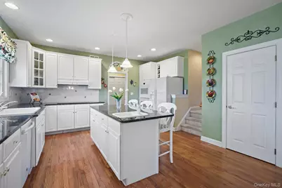 13 Hyatt Lane, Somers, NY 10589 - Photo 13