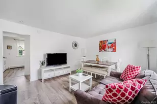 140 N 21st St, Wyandanch, NY 11798 - Photo 7