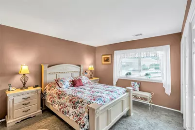 283 Storm Drive, Holtsville, NY 11742 - Photo 11