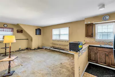 769 Meadow Road, Smithtown, NY 11787 - Photo 19