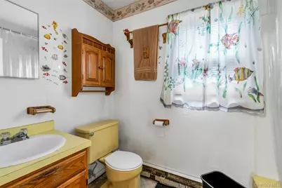 769 Meadow Road, Smithtown, NY 11787 - Photo 25