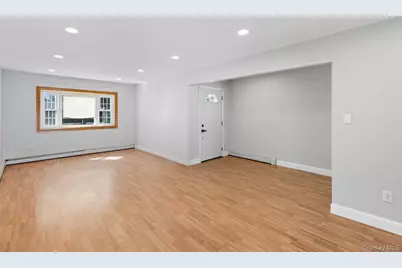 87 Bellwood Avenue, South Setauket, NY 11720 - Photo 9